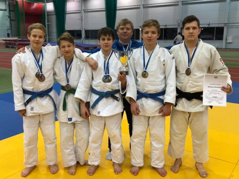 Eesti MV B-klassi ja Juuniorite medalistid